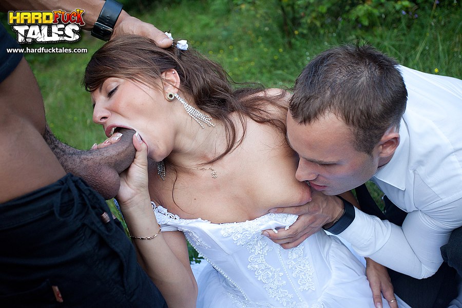 Bride Nude Orgy - Rough anal fucking at wedding orgy - hardfucktales.com