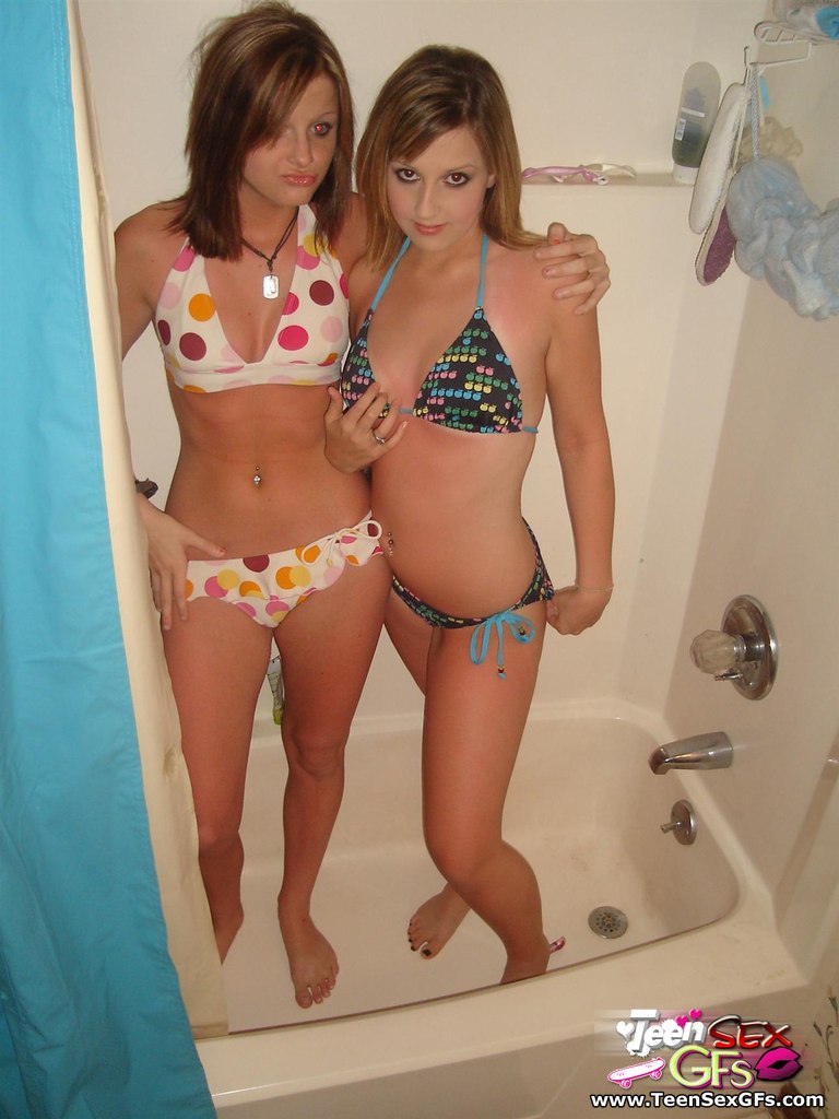 Amateur Teen Girlfriends In Mini Bikini Teen Girl Friend Sex